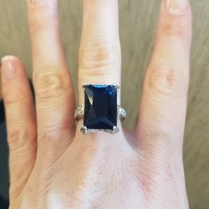 Large blue stone fashion ring